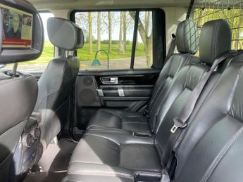 Land Rover Discovery 4 3.0 SD V6 Landmark Auto 4WD Euro 6 (s/s) 5dr