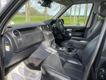 Land Rover Discovery 4 3.0 SD V6 Landmark Auto 4WD Euro 6 (s/s) 5dr