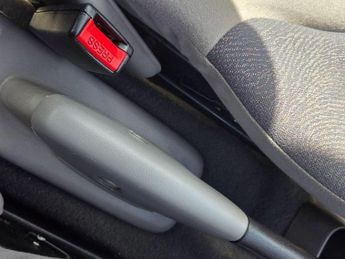 Nissan Micra 1.0 16v S Hatchback 5dr Petrol CVT (149 g/km, 60 bhp)