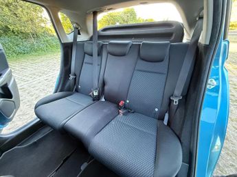 Honda Jazz 1.3 i-VTEC SE Hatchback 5dr Petrol CVT Euro 6 (s/s) (102 ps)