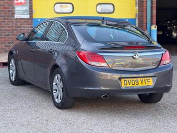 Vauxhall Insignia 2.0 CDTi SRi Nav Auto Euro 5 5dr