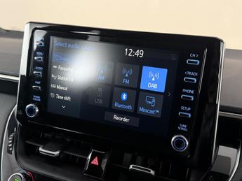 Toyota Corolla 1.8 VVT-h Icon Touring Sports CVT Euro 6 (s/s) 5dr