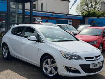 Vauxhall Astra 1.6 16v SRi Hatchback 5dr Petrol Manual Euro 5 (115 ps)