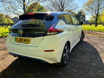 Nissan Leaf 40kWh N-Connecta Auto 5dr