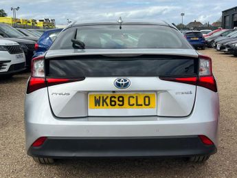 Toyota Prius 1.8 VVT-h Excel CVT Euro 6 (s/s) 5dr (15in Alloy)