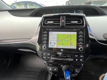Toyota Prius 1.8 VVT-h Excel CVT Euro 6 (s/s) 5dr (15in Alloy)