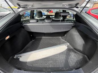 Toyota Prius 1.8 VVT-h Excel CVT Euro 6 (s/s) 5dr (15in Alloy)