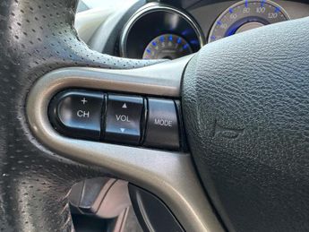 Honda Jazz 2012 1.3 i-Vtec Auto IMA CVT Hybrid 5dr