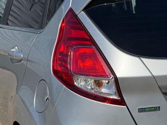 Ford Fiesta 1.0T EcoBoost Titanium Euro 6 (s/s) 5dr