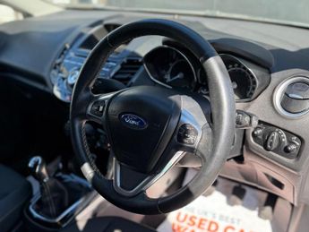 Ford Fiesta 1.0T EcoBoost Titanium Euro 6 (s/s) 5dr
