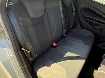 Ford Fiesta 1.0T EcoBoost Titanium Euro 6 (s/s) 5dr