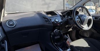 Ford Fiesta 1.0T EcoBoost Titanium Euro 6 (s/s) 5dr