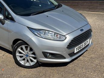 Ford Fiesta 1.0T EcoBoost Titanium Euro 6 (s/s) 5dr