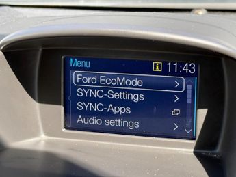 Ford Fiesta 1.0T EcoBoost Titanium Euro 6 (s/s) 5dr