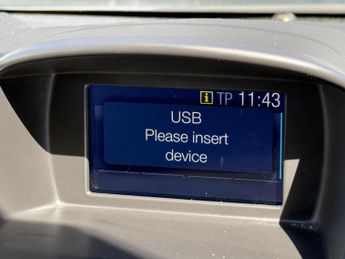 Ford Fiesta 1.0T EcoBoost Titanium Euro 6 (s/s) 5dr