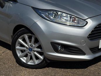Ford Fiesta 1.0T EcoBoost Titanium Euro 6 (s/s) 5dr