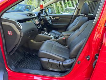 Nissan Qashqai 1.6 dCi Tekna XTRON 2WD Euro 6 (s/s) 5dr