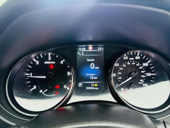 Nissan Qashqai 1.6 dCi Tekna XTRON 2WD Euro 6 (s/s) 5dr