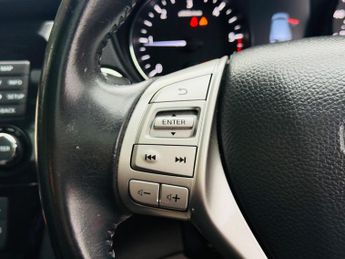Nissan Qashqai 1.6 dCi Tekna XTRON 2WD Euro 6 (s/s) 5dr