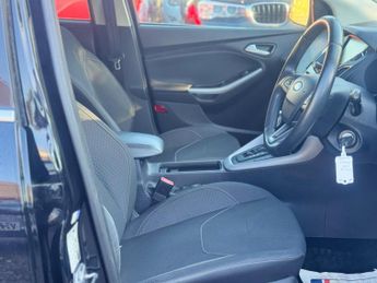 Ford Focus 1.0T EcoBoost Zetec Auto Euro 6 (s/s) 5dr