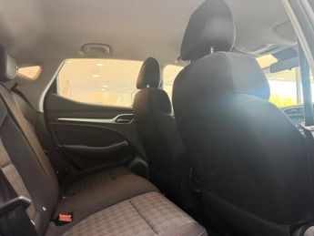 MG MG ZS 51.1kWh SE Auto 5dr