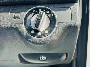 Mercedes-Benz C Class 1.8 C180K SE Auto Euro 4 4dr