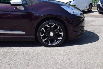 DS AUTOMOBILES DS 3 1.2 PureTech Elegance Euro 6 (s/s) 3dr