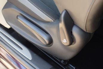 DS AUTOMOBILES DS 3 1.2 PureTech Elegance Euro 6 (s/s) 3dr