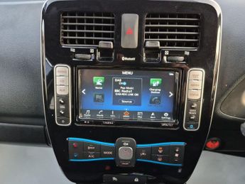 Nissan Leaf 30kWh Black Edition Hatchback 5dr Electric Auto (109 bhp)