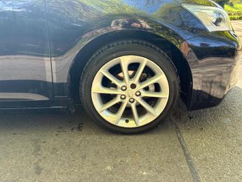 Lexus CT 1.8 200h Premier CVT Euro 5 (s/s) 5dr