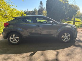 Toyota C-HR 1.8 VVT-h Icon CVT Euro 6 (s/s) 5dr
