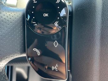 Land Rover Range Rover Evoque 2.0 P200 MHEV R-Dynamic Auto 4WD Euro 6 (s/s) 5dr