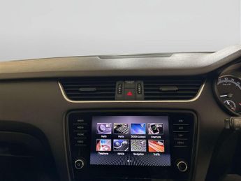 Skoda Octavia 1.6 TDI SE Drive Estate 5dr Diesel Manual Euro 6 (s/s) (115 ps)