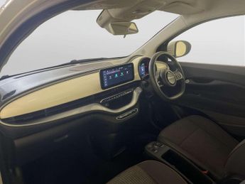 Fiat 500e 42kWh Icon Hatchback 3dr Electric Auto (118 ps)