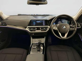 BMW 3 Series 2.0 330e 12kWh SE Pro Saloon 4dr Petrol Plug-in Hybrid Auto Euro