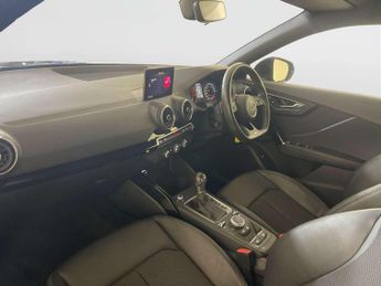 Audi Q2 1.5 TFSI CoD 35 Black Edition SUV 5dr Petrol S Tronic Euro 6 (s/