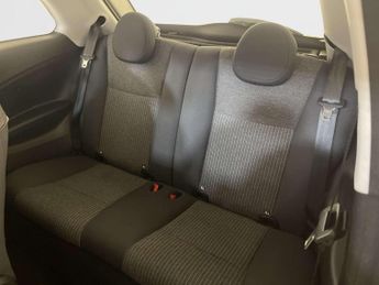 Fiat 500e 42kWh Icon Hatchback 3dr Electric Auto (118 ps)