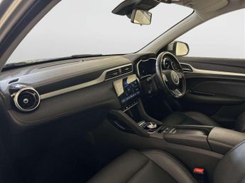 MG MG ZS 72.6kWh Trophy Long Range SUV 5dr Electric Auto (156 ps)