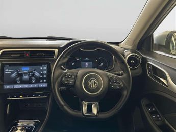 MG MG ZS 72.6kWh Trophy Long Range SUV 5dr Electric Auto (156 ps)
