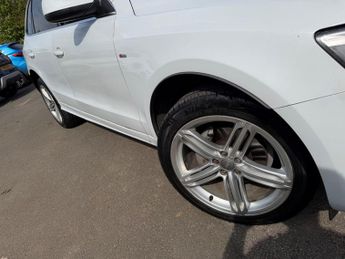 Audi Q5 2.0 TDI S line Plus S Tronic quattro Euro 5 (s/s) 5dr