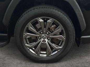 Toyota RAV4 2.5 VVT-h GPF Design SUV 5dr Petrol Hybrid CVT Euro 6 (s/s) (218