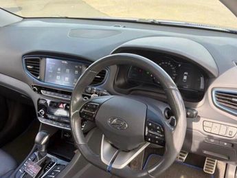 Hyundai IONIQ 1.6 h-GDi Premium SE DCT Euro 6 (s/s) 5dr