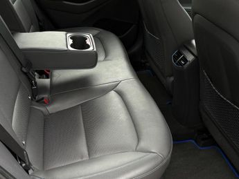 Hyundai IONIQ 1.6 h-GDi Premium SE DCT Euro 6 (s/s) 5dr