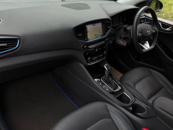 Hyundai IONIQ 1.6 h-GDi Premium SE DCT Euro 6 (s/s) 5dr
