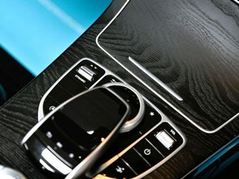 MERCEDES-BENZ C-CLASS 2.1 C220d AMG Line Cabriolet 2dr Diesel G-Tronic+ 4MATIC Euro 6 