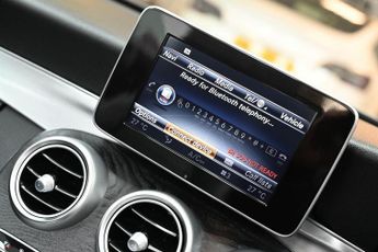 MERCEDES-BENZ C-CLASS 2.1 C220d AMG Line Cabriolet 2dr Diesel G-Tronic+ 4MATIC Euro 6 