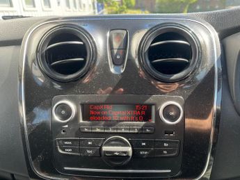 Dacia Sandero 1.0 SCe Essential Euro 6 5dr