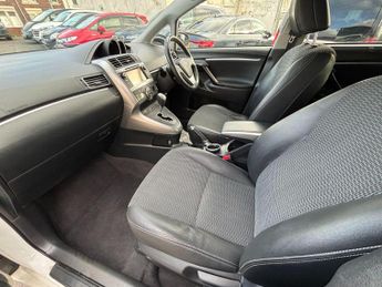 Toyota Verso 1.8 V-Matic Excel Multidrive S Euro 5 5dr Euro 5