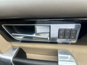 Land Rover Discovery 4 3.0 TD V6 HSE Auto 4WD Euro 4 5dr