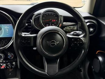 MINI Hatch 2.0 Cooper S Classic Steptronic Euro 6 (s/s) 5dr